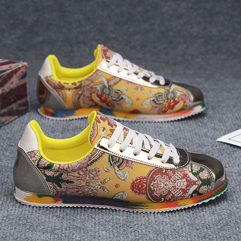 Embroidery Cloth - Zapatos de tela antiguos de Beijing,