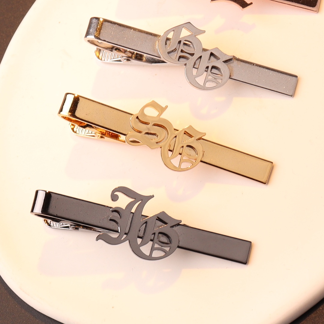 Embroidery Names - Clip de corbata con iniciales de