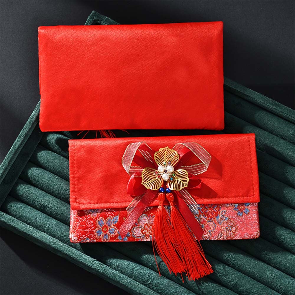 Embroidery Cloth - Sobre Rojo de Brocado con Palabras