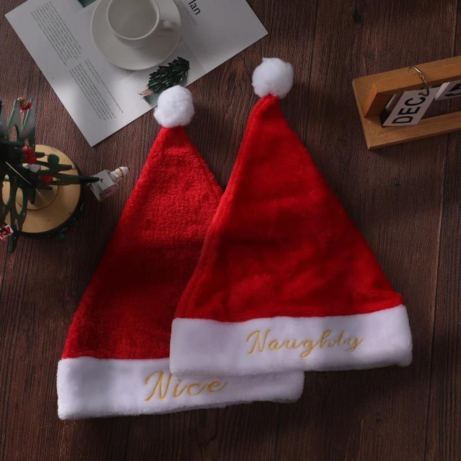 Sombreros de Papá Noel bordado - Embroidery Names reseña y precio