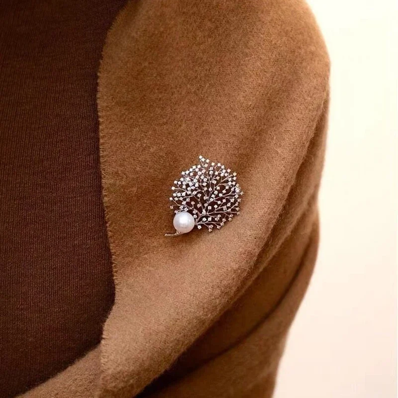 Broche de perlas naturales de  - Embroidery Australia reseña y precio