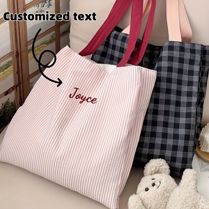 Bolso de mano con bordado de n - Embroidery Names reseña y precio