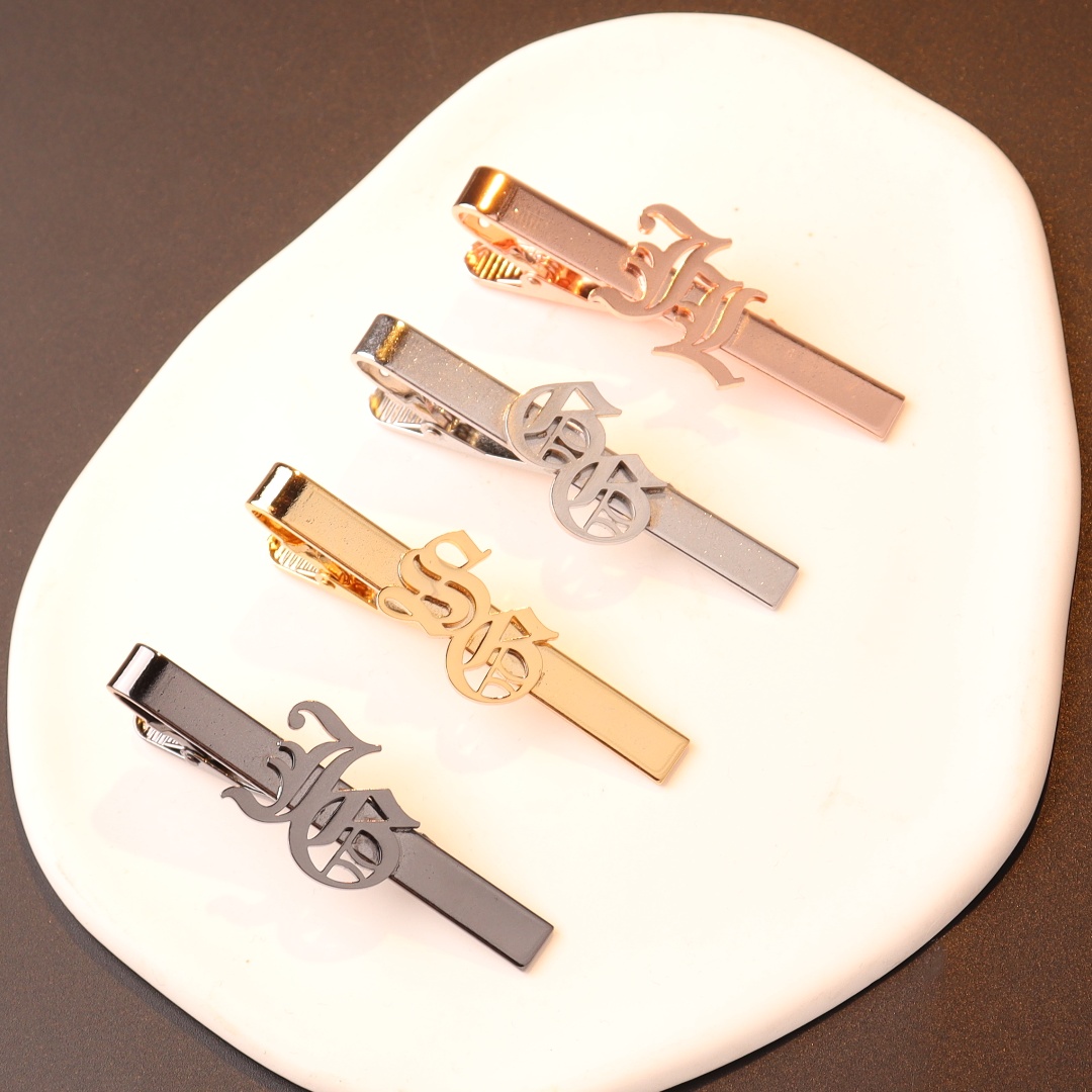 Clip de corbata con iniciales  - Embroidery Names reseña y precio